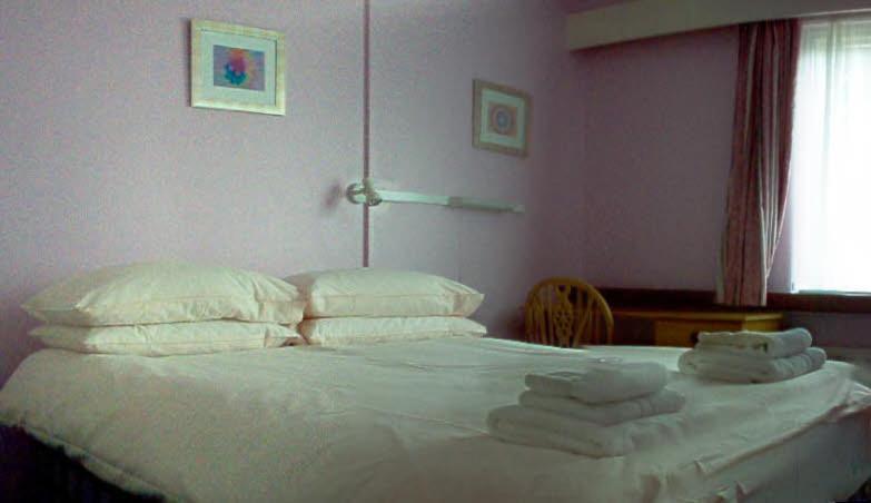 Tekels Park Guest House Camberley Camera foto